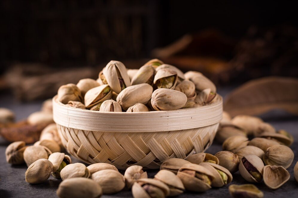 pistachios raw